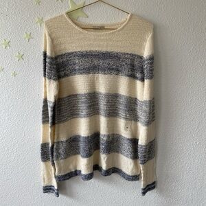 Cream and blue striped sweater Calvin Klein  #stripes